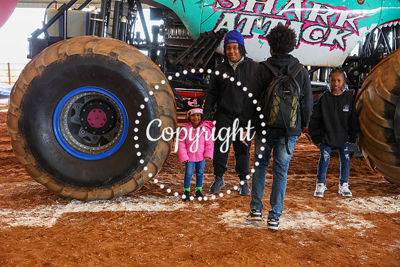 Monster Truck Wars-7