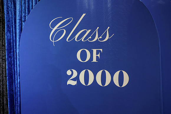 Class 2000-162