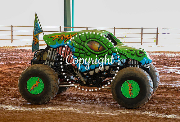 Monster Truck Wars-18