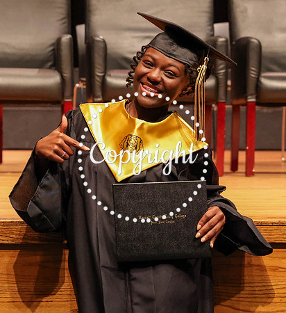 Nikki Grad Photos 2025-39