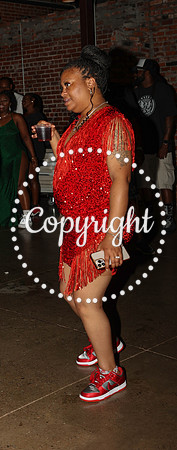 MW 40th-150