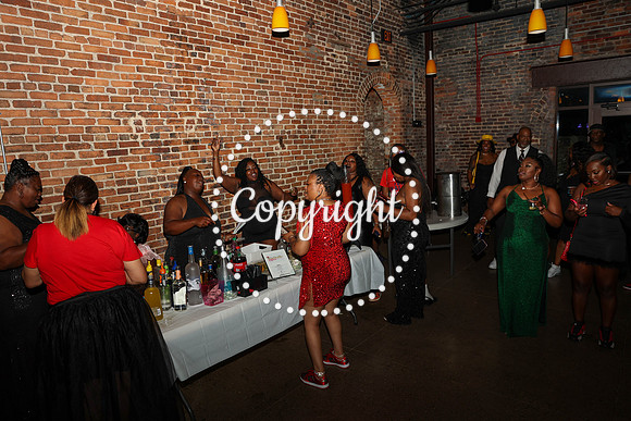 MW 40th-148