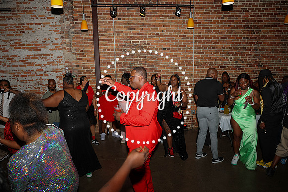 MW 40th-132