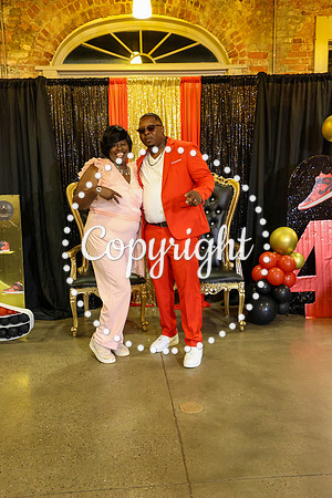 MW 40th-33