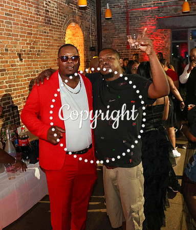 MW 40th-106