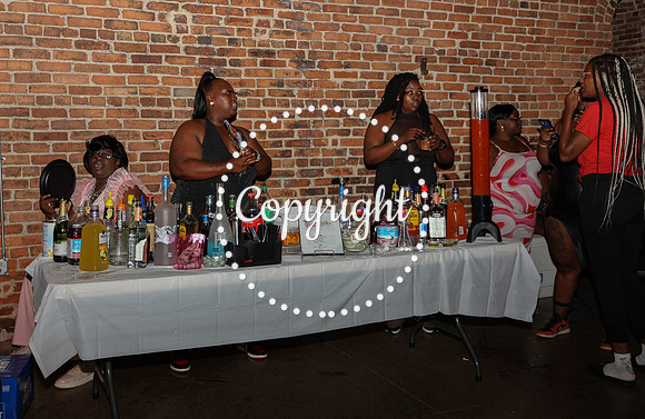 MW 40th-143
