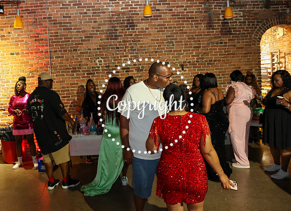 MW 40th-104