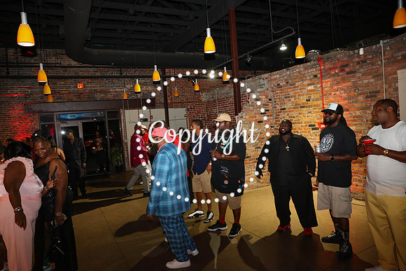 MW 40th-8