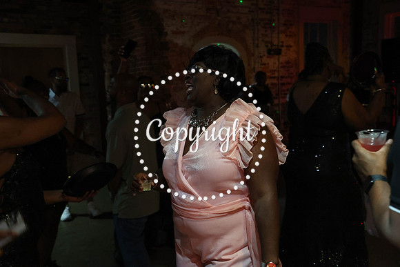 MW 40th-115