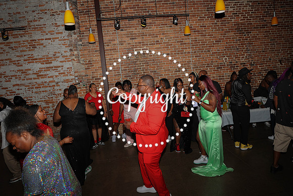 MW 40th-133