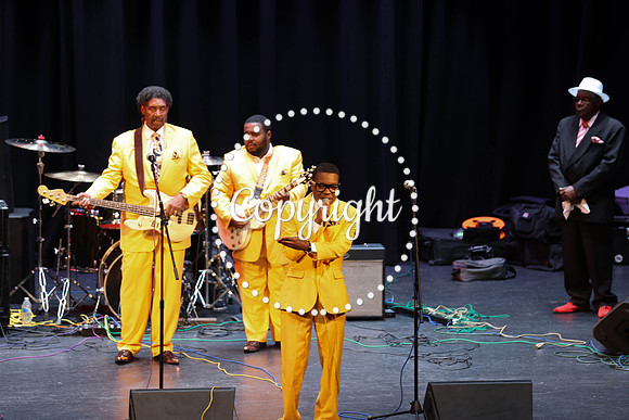 The Singing Stars-15