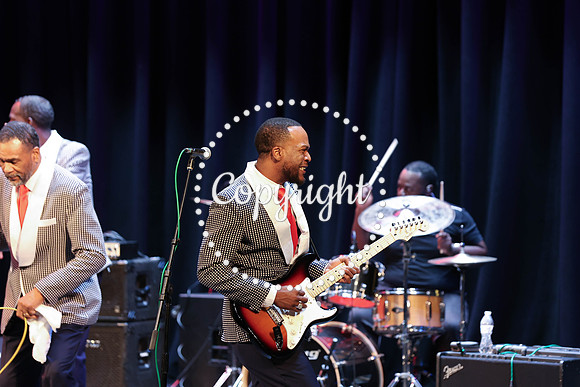 The Mickens-52