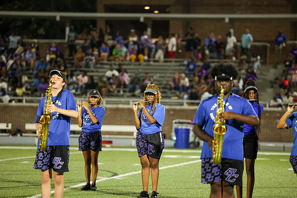 BAND-27