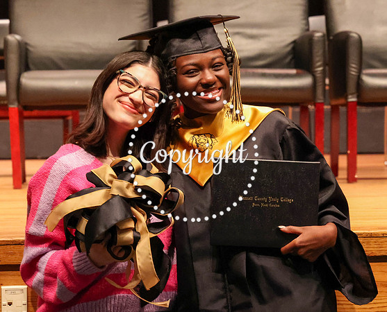 Nikki Grad Photos 2025-36