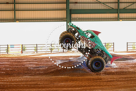 Monster Truck Wars-63