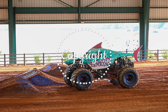 Monster Truck Wars-176