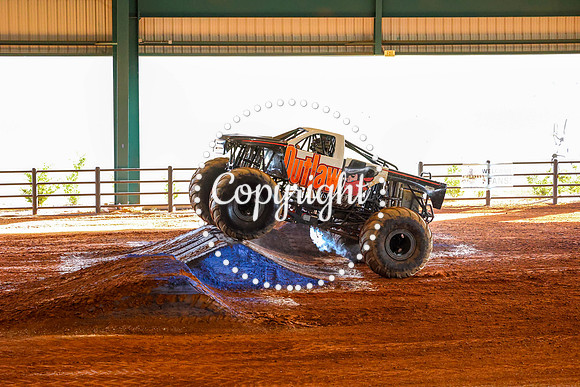 Monster Truck Wars-72