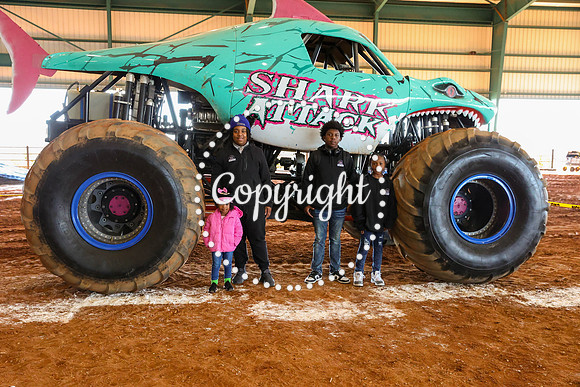 Monster Truck Wars-8