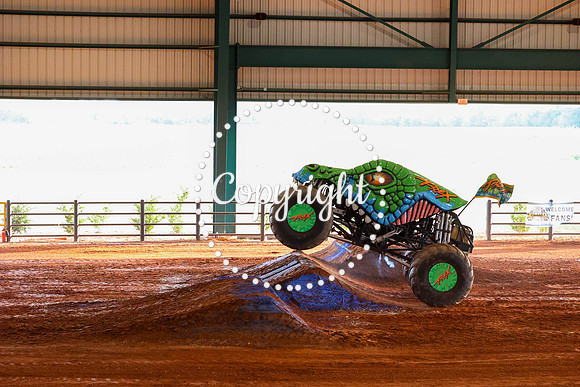 Monster Truck Wars-161