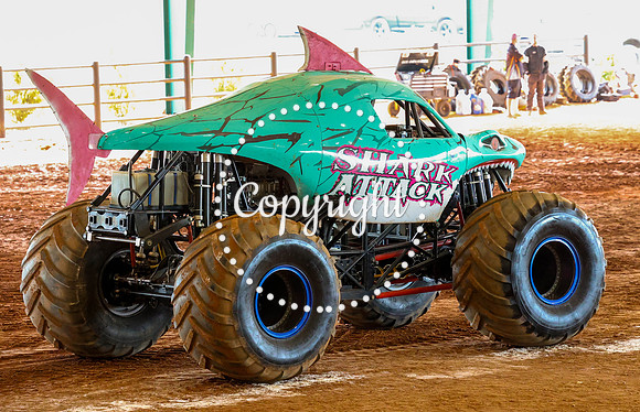 Monster Truck Wars-20