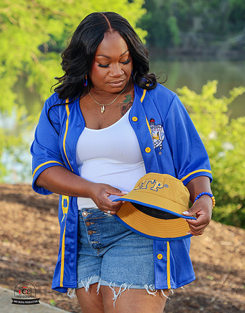Trell Grad 2025-52