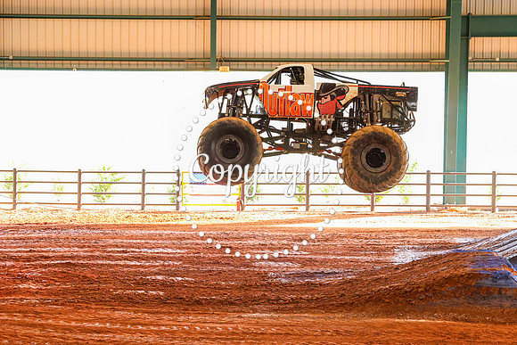 Monster Truck Wars-80