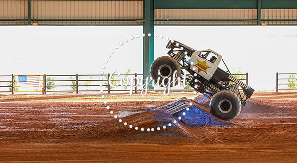 Monster Truck Wars-152