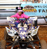 Monster Truck Wars-11