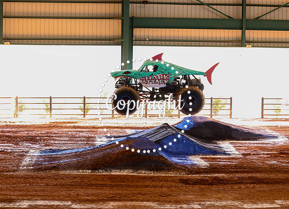 Monster Truck Wars-35