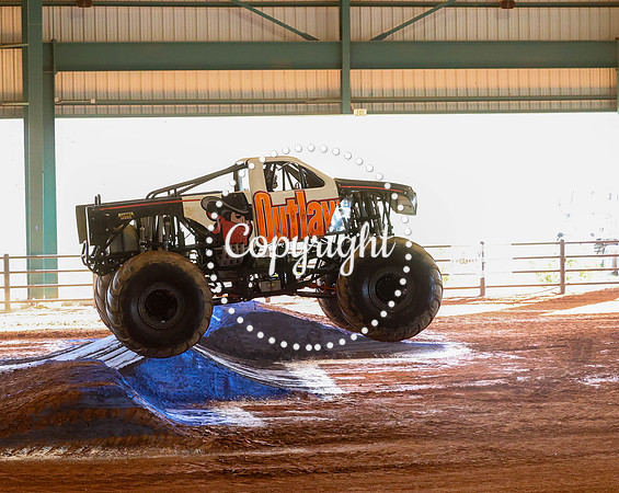 Monster Truck Wars-36