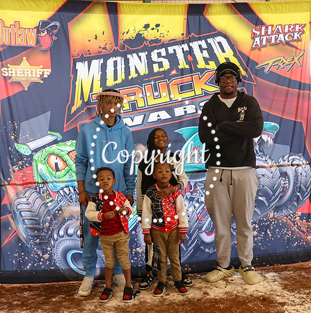 Monster Truck Wars-3