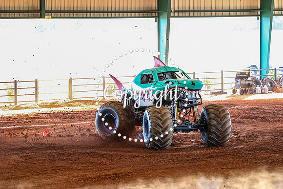 Monster Truck Wars-66