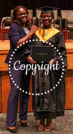 Nikki Grad Photos 2025-45