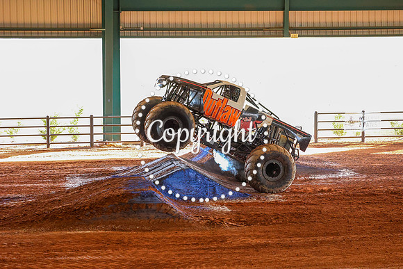 Monster Truck Wars-73