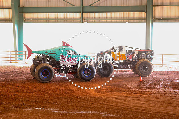 Monster Truck Wars-42