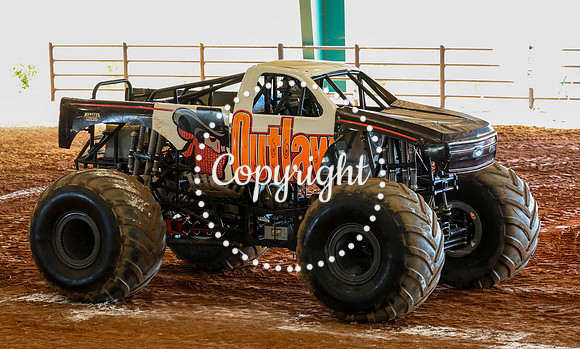 Monster Truck Wars-21