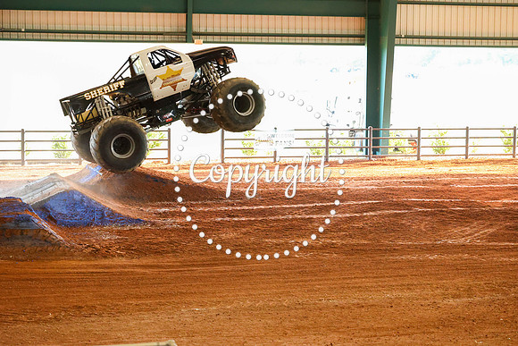 Monster Truck Wars-154